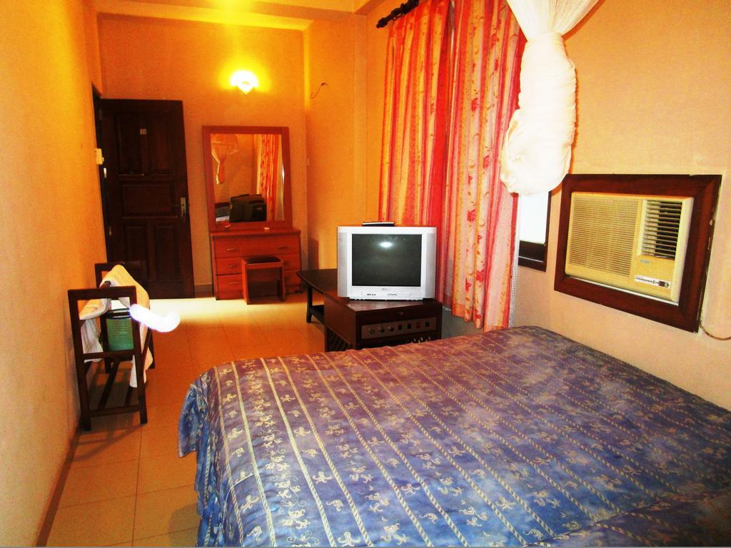 Hotel Shalini Анурадхапура Номер фото
